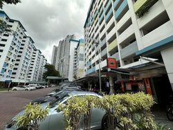 Toa Payoh Green (D12), Shop House #453528221